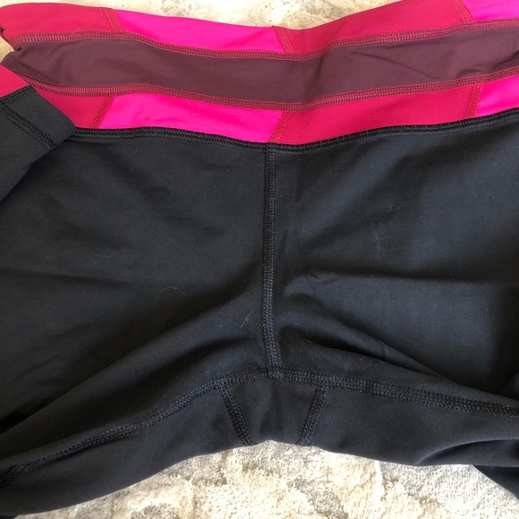 Lululemon Crop Leggings - Picture 5 of 5